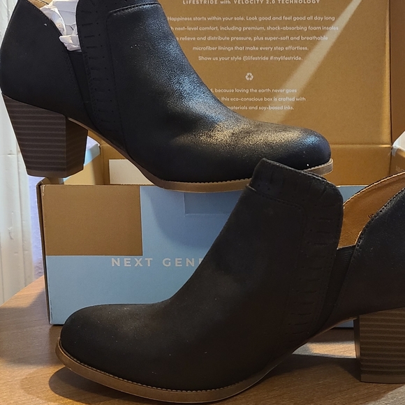 Life Stride Shoes Lifestride Velocity 2 Poshmark